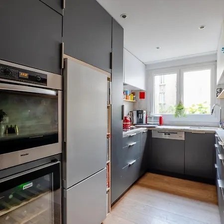 Apartment Veeve - Mid-century Maestro Paris