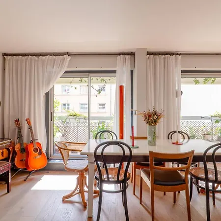 Veeve - Mid-century Maestro Appartamento