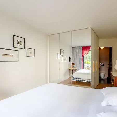 Veeve - Mid-century Maestro * Paris